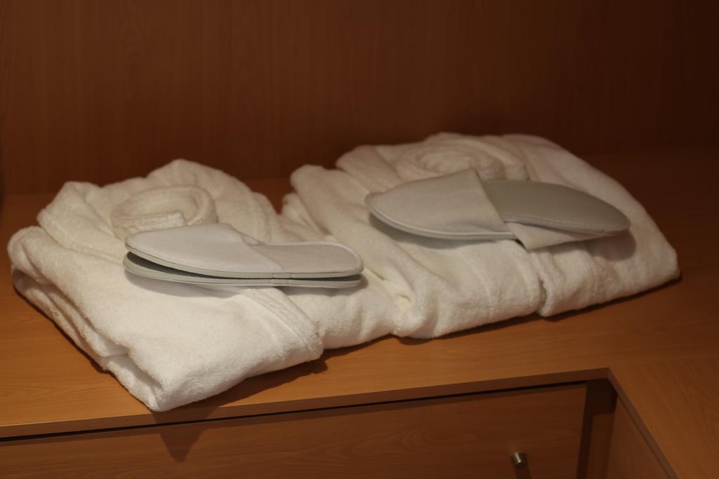 Almenara Suites Guest House Vila Nova de Gaia Zewnętrze zdjęcie